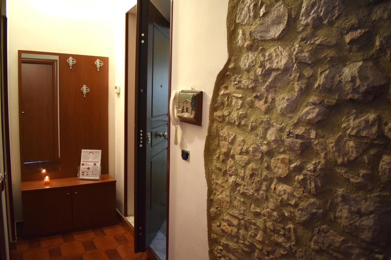 Domus - Casa Vacanza B&B Veroli Exterior photo
