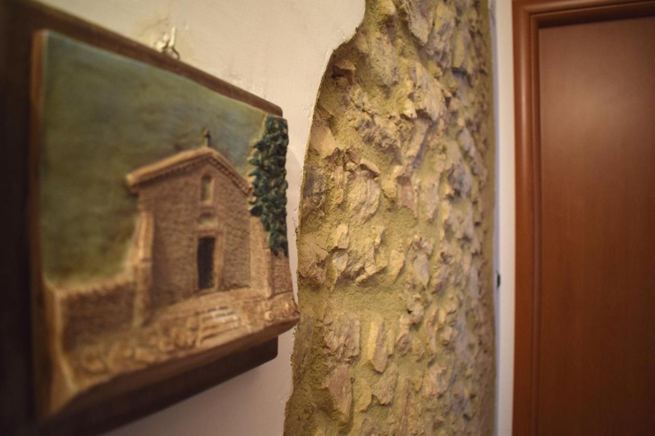 Domus - Casa Vacanza B&B Veroli Exterior photo